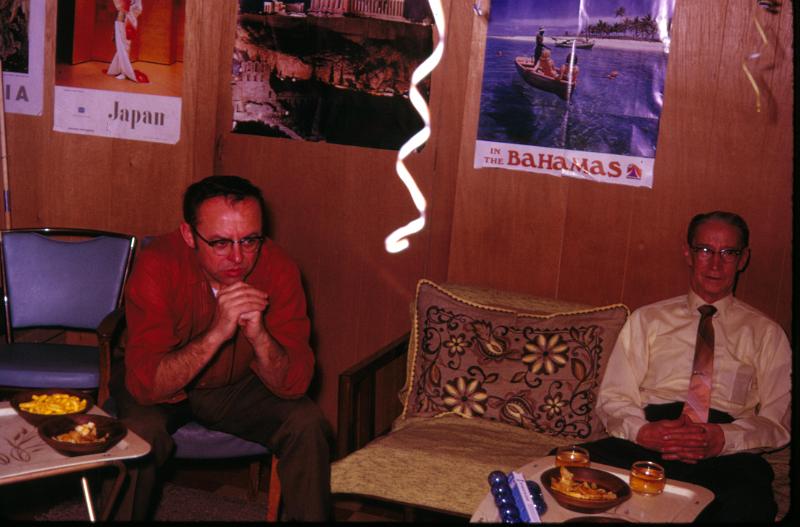 Christmas 1969, 1970, Halloween 1969 3200dpi 075.jpg - Xmas 1970